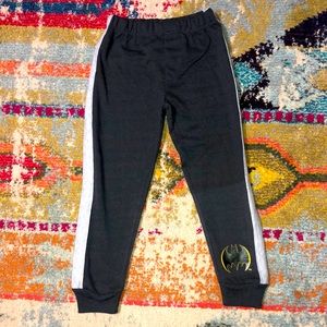 🧜🏼‍♀️3 for $15 item!🧜🏼‍♀️ thin Batman joggers